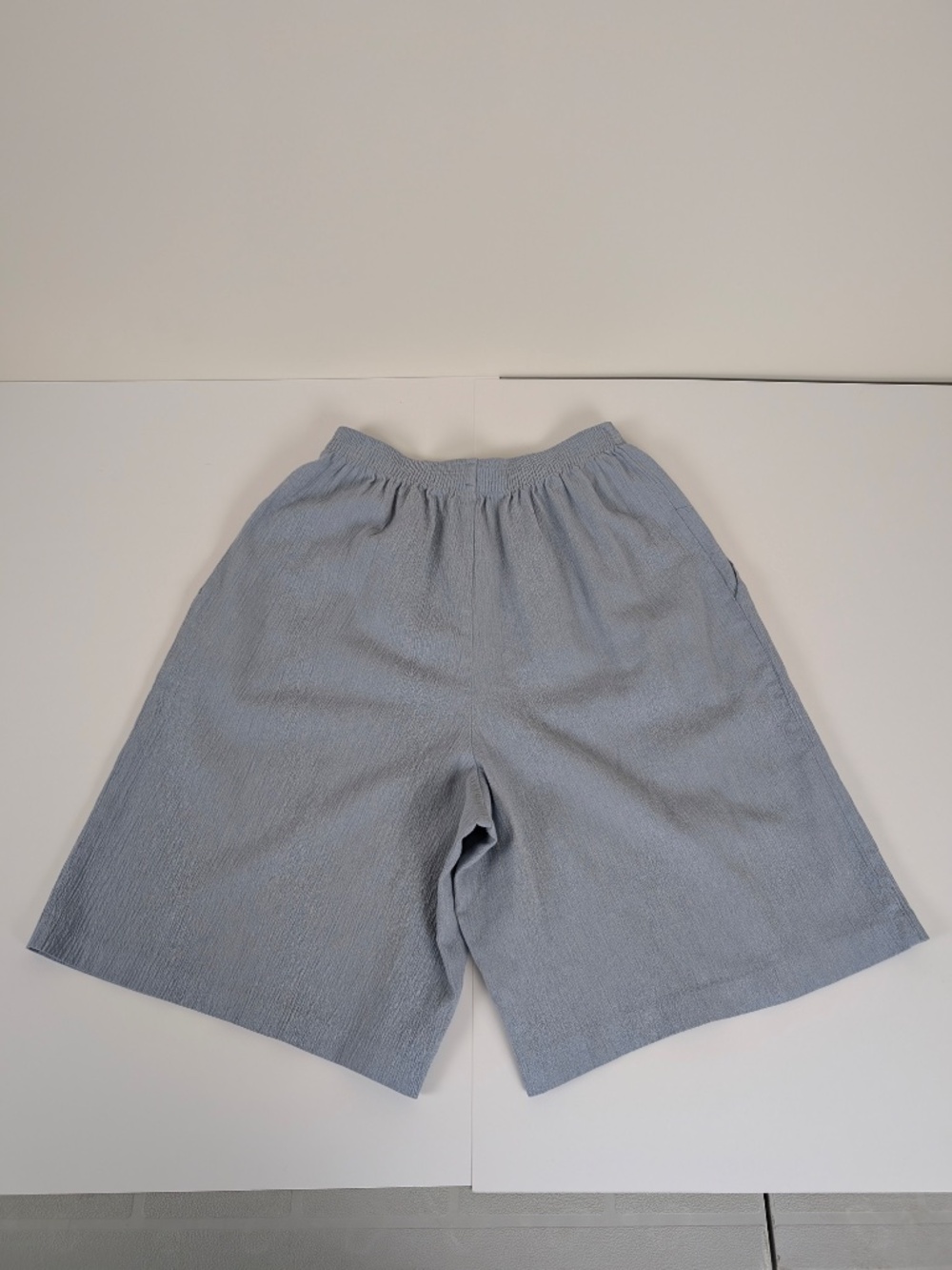 Vintage Pastel Blue Bermuda Shorts Long Size 10 Medium - Picture 6 of 7